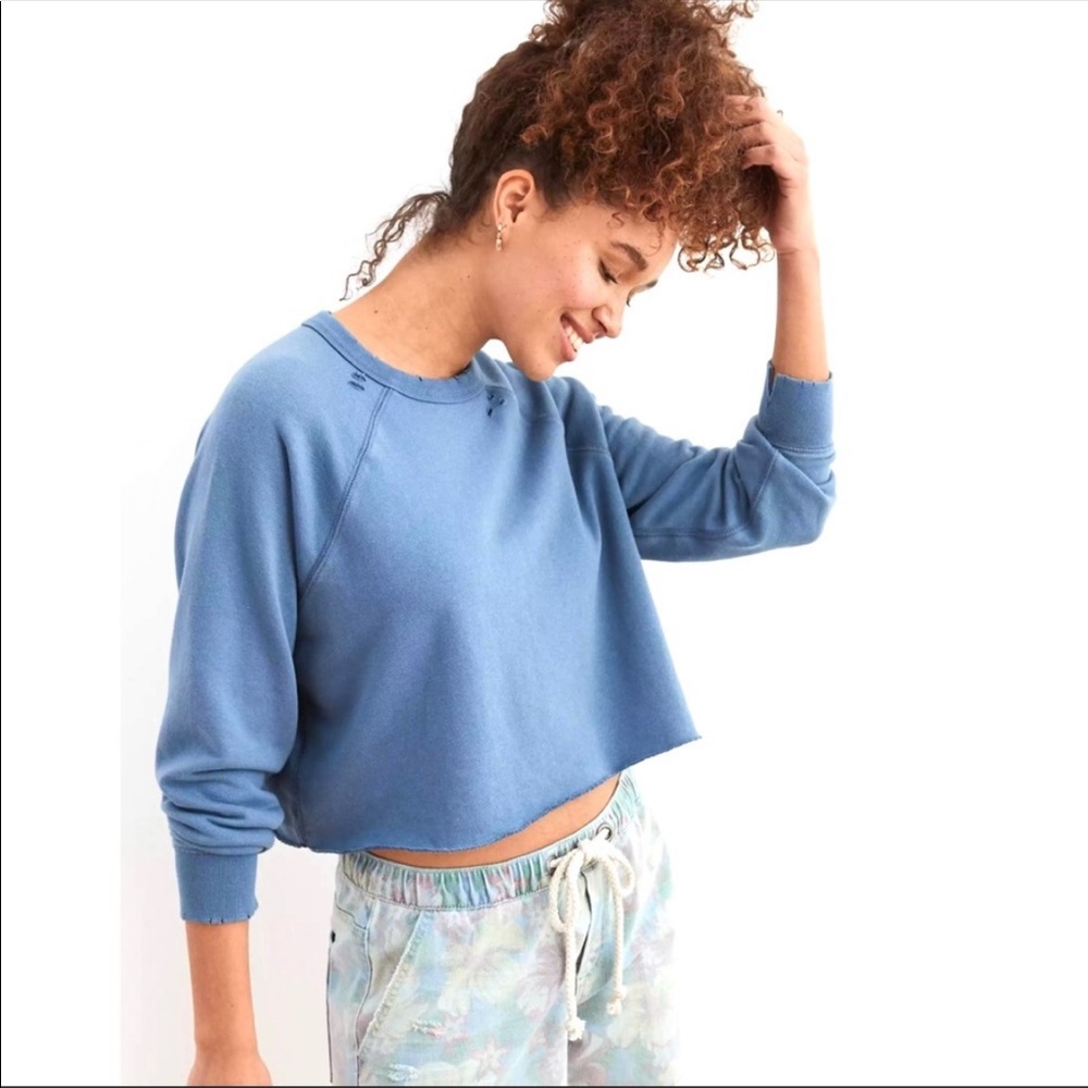 Aerie Sunday Soft Distressed Cropped Crew Neck Sweatshirt